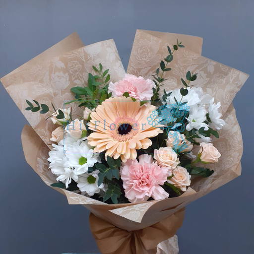 Букет цветов Шепот весны Букет цветов из: Хризантемы, Герберы, Гвоздики и Розы